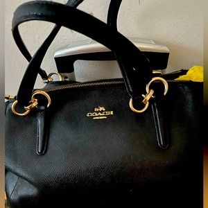 Aunthentic Coach bag